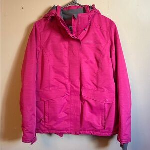 Women's Vibrant Pink Ski Jacket